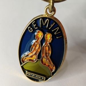 Vintage Gemini Zodiac Blue Stained Glass Retro Horoscope 90s Unique Keychain